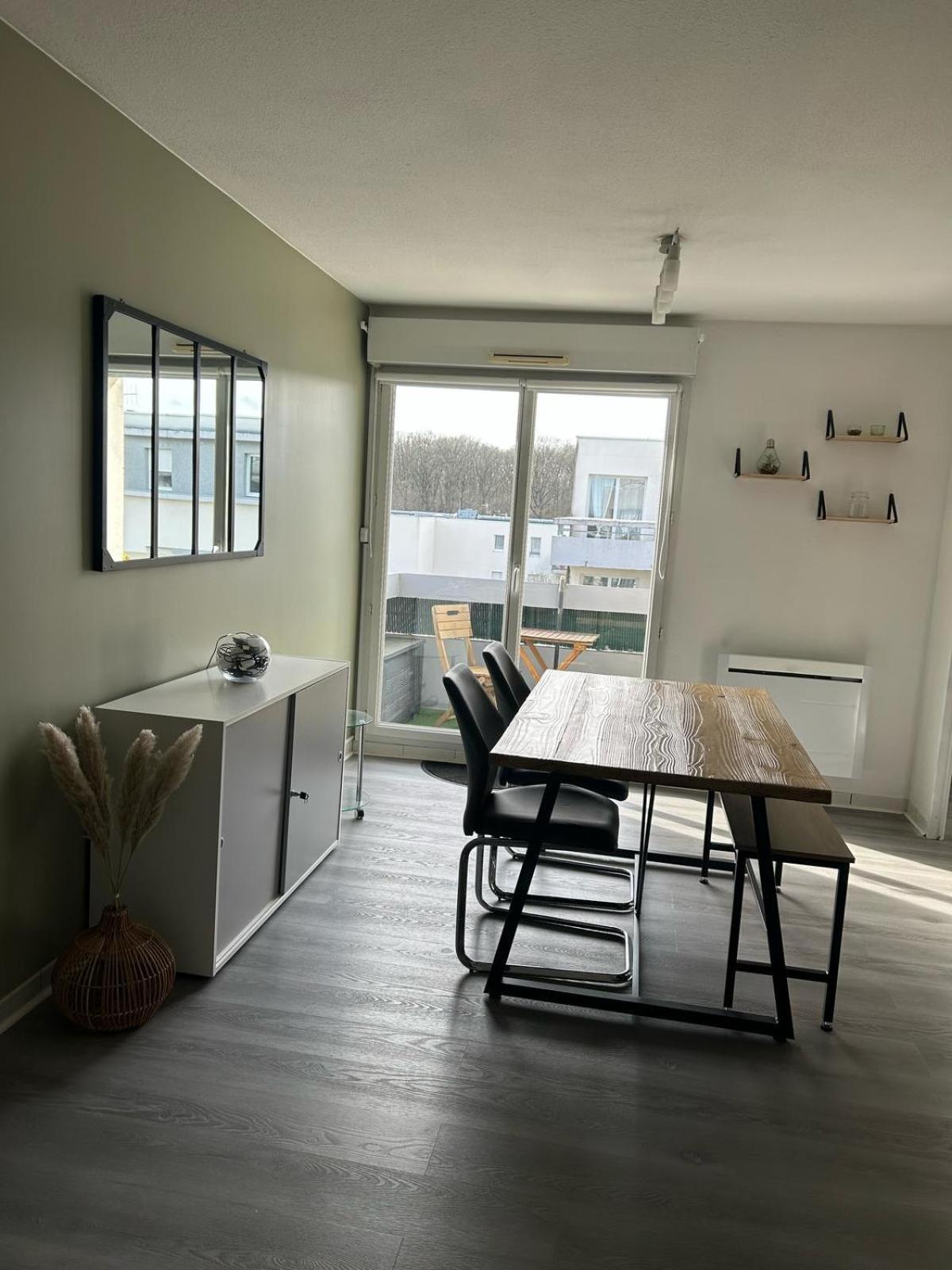 Appartement T3 Proche Circuit Du Mans Allonnes  Luaran gambar
